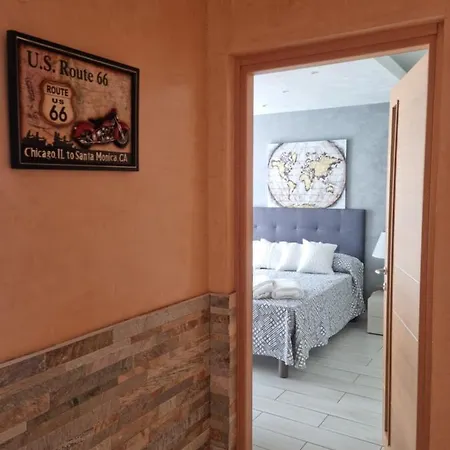 Villa Avec Piscine, Charmant Logement Complet